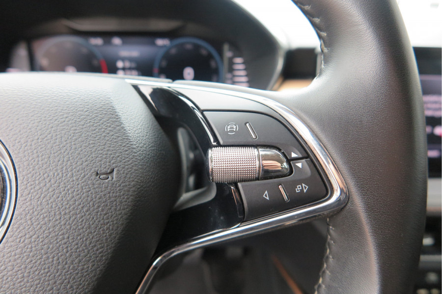 Škoda Fabia 1.0 TSI 81kw 110pk DSG Business Edition Virtual cockpit,DAB+ , PDC, Navi via Carplay , LMV ,Led, Nieuwe APK