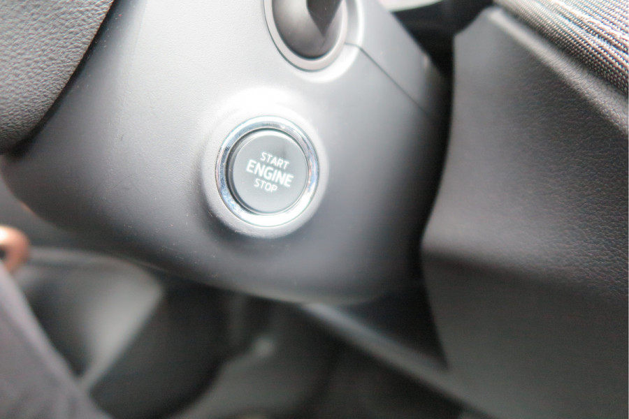Škoda Fabia 1.0 TSI 81kw 110pk DSG Business Edition Virtual cockpit,DAB+ , PDC, Navi via Carplay , LMV ,Led, Nieuwe APK
