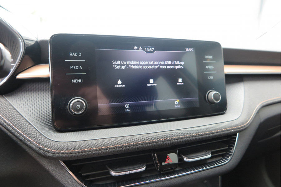 Škoda Fabia 1.0 TSI 81kw 110pk DSG Business Edition Virtual cockpit,DAB+ , PDC, Navi via Carplay , LMV ,Led, Nieuwe APK