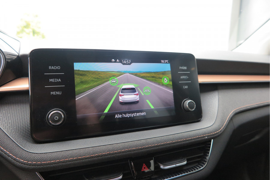 Škoda Fabia 1.0 TSI 81kw 110pk DSG Business Edition Virtual cockpit,DAB+ , PDC, Navi via Carplay , LMV ,Led, Nieuwe APK
