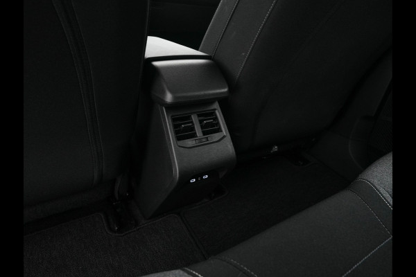 Renault Mégane E-Tech EV40 Boost Charge Equilibre [3-Fase-11kW] (INCL.BTW) Aut. *DIGI-COCKPIT | FULL-LED | COMFORT-SEATS | NAVI-FULLMAP | CAMERA | SHIFT-PADDLES | ECC | PDC | CRUISE | 18''ALU*