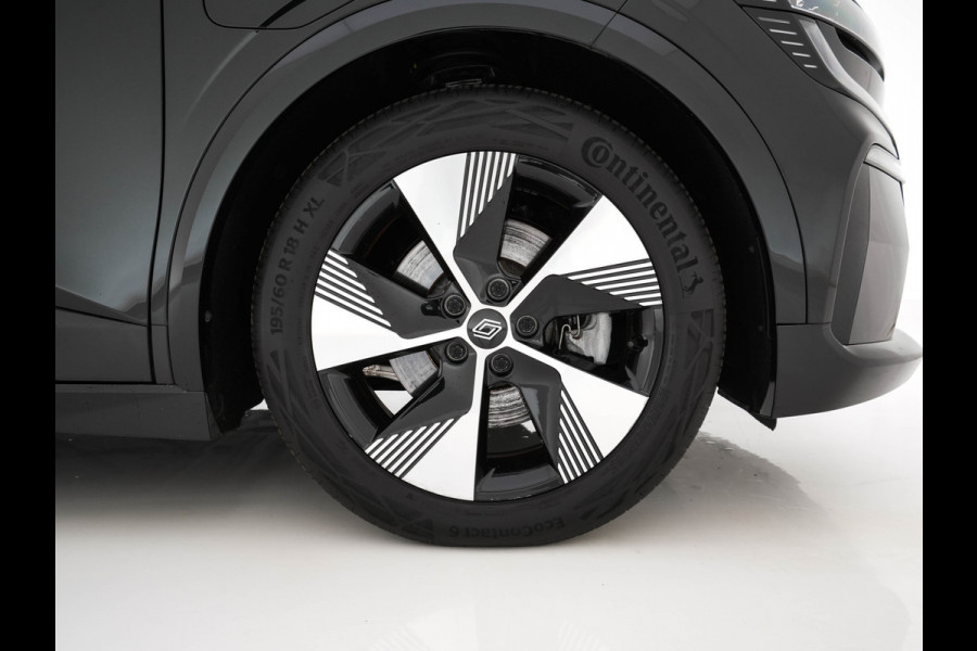 Renault Mégane E-Tech EV40 Boost Charge Equilibre [3-Fase-11kW] (INCL.BTW) Aut. *DIGI-COCKPIT | FULL-LED | COMFORT-SEATS | NAVI-FULLMAP | CAMERA | SHIFT-PADDLES | ECC | PDC | CRUISE | 18''ALU*