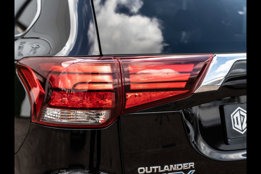 Mitsubishi Outlander 2.4 PHEV Intense | SOH 86% | Carplay | Trekhaak |