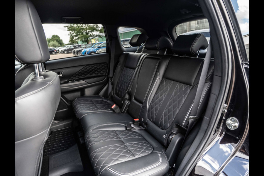 Mitsubishi Outlander 2.4 PHEV Intense | SOH 86% | Carplay | Trekhaak |