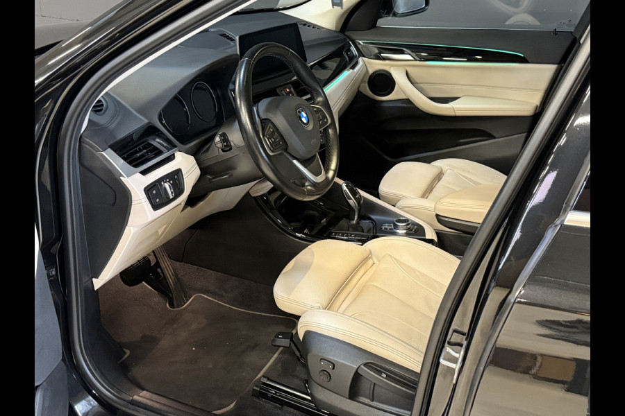 BMW X1 sDrive20i Business Edition Plus | Head UP | Trekhaak | Leder | Stoelverwarming