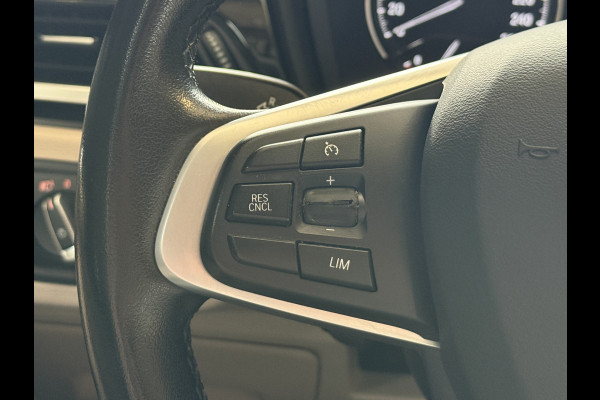 BMW X1 sDrive20i Business Edition Plus | Head UP | Trekhaak | Leder | Stoelverwarming