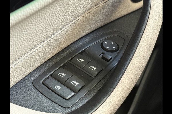 BMW X1 sDrive20i Business Edition Plus | Head UP | Trekhaak | Leder | Stoelverwarming