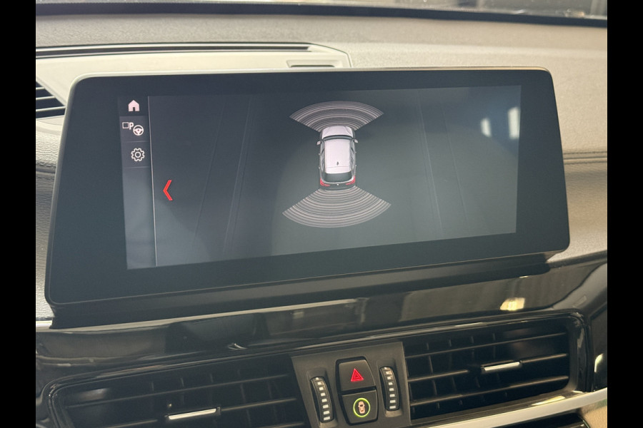 BMW X1 sDrive20i Business Edition Plus | Head UP | Trekhaak | Leder | Stoelverwarming