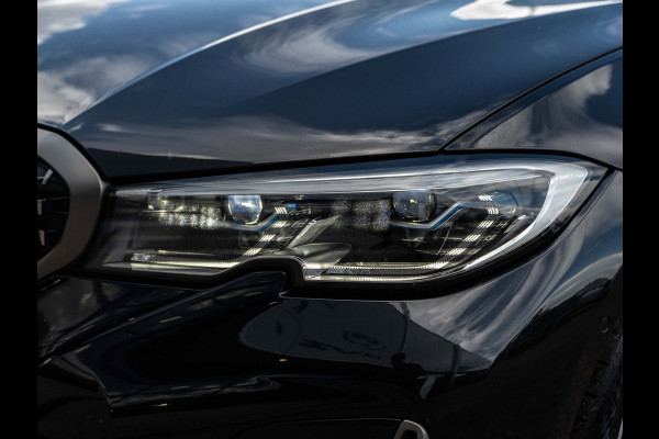 BMW 3 Serie Touring M340i xDrive 374PK | ACC | Memory | HUD | 19" LMV