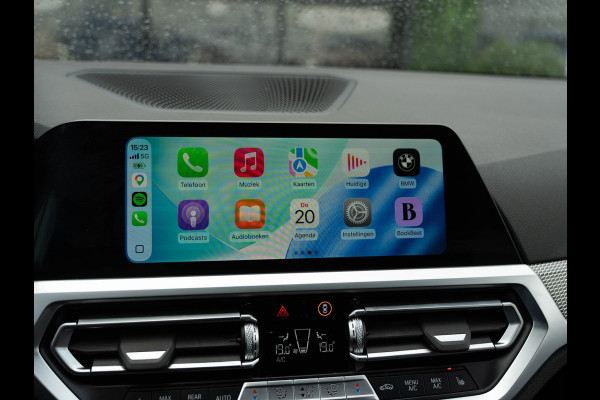 BMW 3 Serie Touring M340i xDrive 374PK | ACC | Memory | HUD | 19" LMV