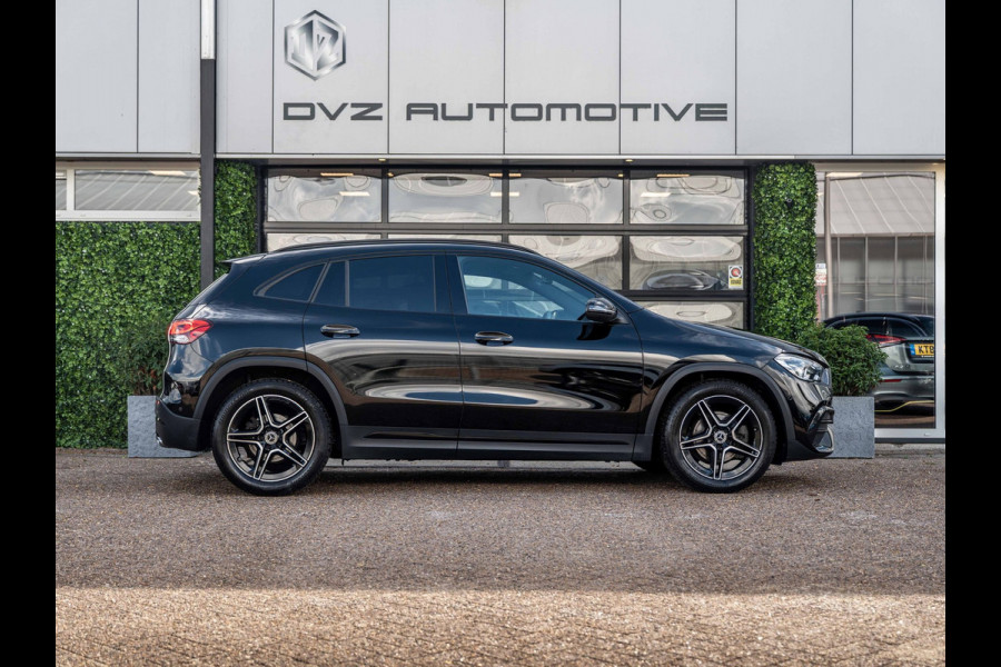 Mercedes-Benz GLA 200 Premium AMG-Line | Night Pack | Camera | Carplay | Ambient | Dealer ond.