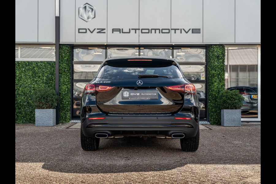 Mercedes-Benz GLA 200 Premium AMG-Line | Night Pack | Camera | Carplay | Ambient | Dealer ond.
