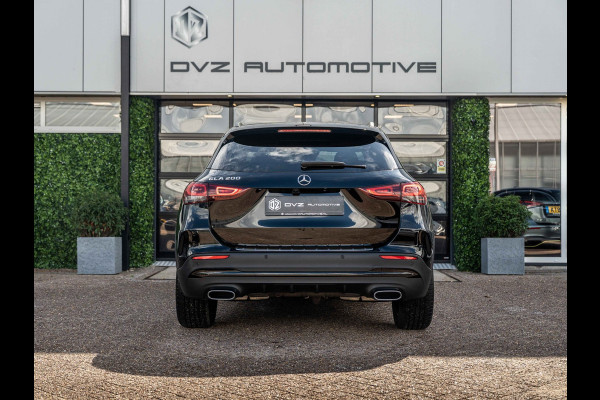 Mercedes-Benz GLA 200 Premium AMG-Line | Night Pack | Camera | Carplay | Ambient | Dealer ond.