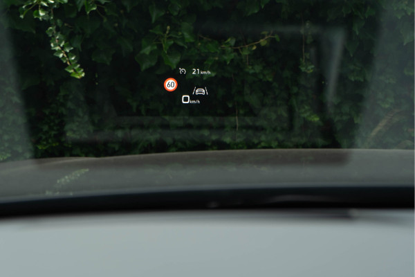 Audi A6 Avant 50 TFSI e Quattro / Head-Up Display/ Bang & Olufsen Sound System/ Cruise Control/ Panoramadak/ 220kW (300PK)