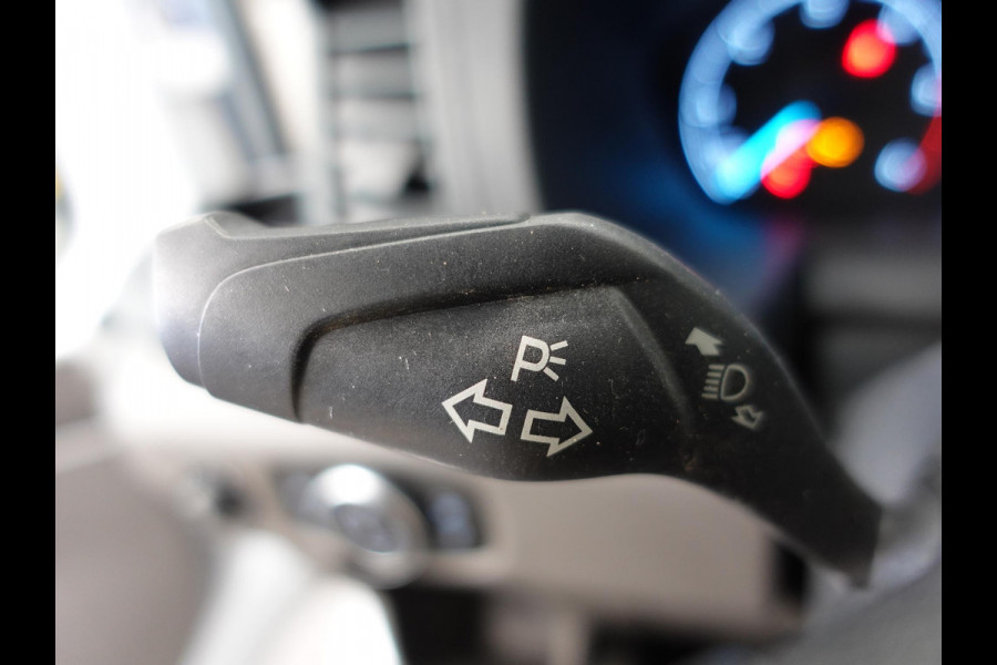 Ford Transit 350 2.0 TDCI L4H3 Trend RWD Airco Bluetooth Cruise Control Camera Trekhaak