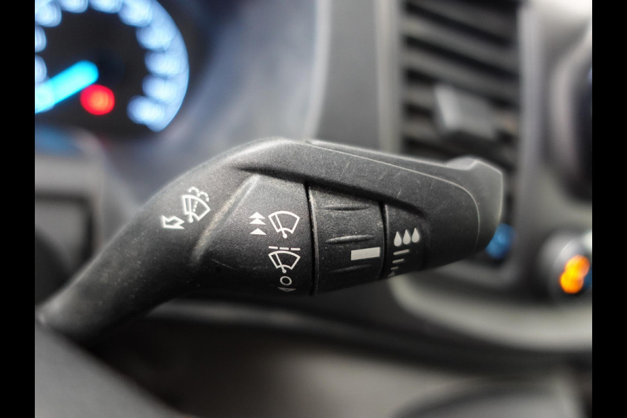 Ford Transit 350 2.0 TDCI L4H3 Trend RWD Airco Bluetooth Cruise Control Camera Trekhaak