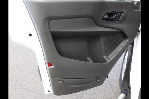 Ford Transit 350 2.0 TDCI L4H3 Trend RWD Airco Bluetooth Cruise Control Camera Trekhaak