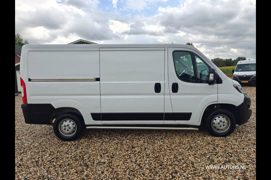 Peugeot Boxer 2.2 BlueHDi 120 L2H1 , 1e Eig , Euro 6 , Apk 8-2027 , Lang model , Airco cruise camera.