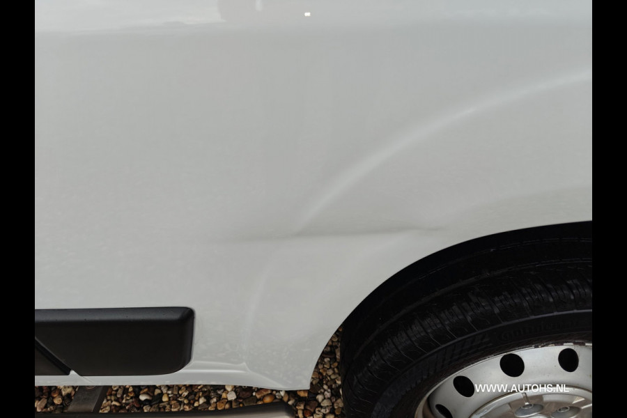 Peugeot Boxer 2.2 BlueHDi 120 L2H1 , 1e Eig , Euro 6 , Apk 8-2027 , Lang model , Airco cruise camera.