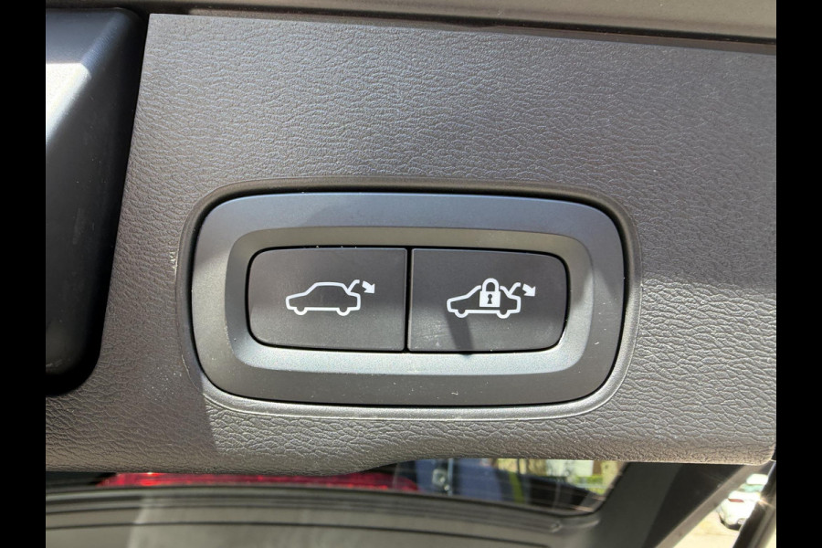 Volvo XC60 T6 Twin Engine PHEV Inscription AWD ELEK. ACHTERKLEP| VOLVO DEALER ONDERHOUDEN| ACHTERBANK VERWARMD| ELEKTRISCHE STOELEN MET MEMORY| STOEL + STUURVERWARMING|