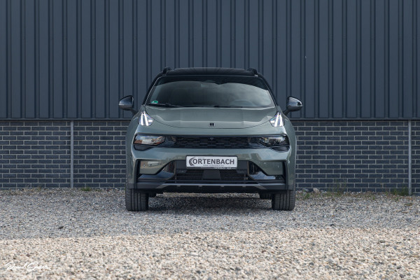 Lynk & Co 01 1.5 More | 4 Jaar fabrieksgarantie | Panoramadak | Memory | Adaptieve cruise | Blis |