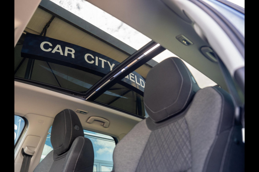 Škoda Karoq 1.5 TSI 150pk Automaat Business Edition Plus | Panoramadak | Travel Assist | Performance Pack