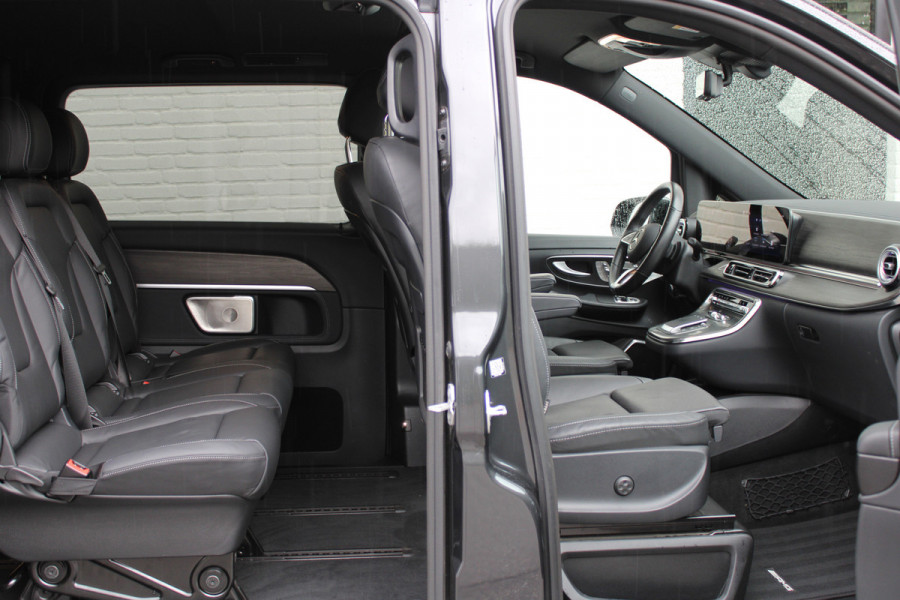 Mercedes-Benz V-Klasse 300d / Exclusive / AMG / DC / 4-Matic / Elec Stoelen / 360 Cam / Burmester / Vol Opties / NIEUWSTAAT.