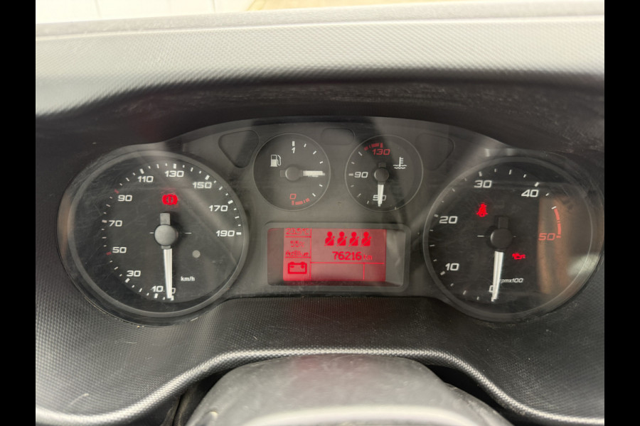 Iveco Daily 35C16 3.0 Dubbele Cabine Kipper Dubbellucht 3,5t Trekhaak 6 Stoelen Airco Cruise Control Benne Tipper
