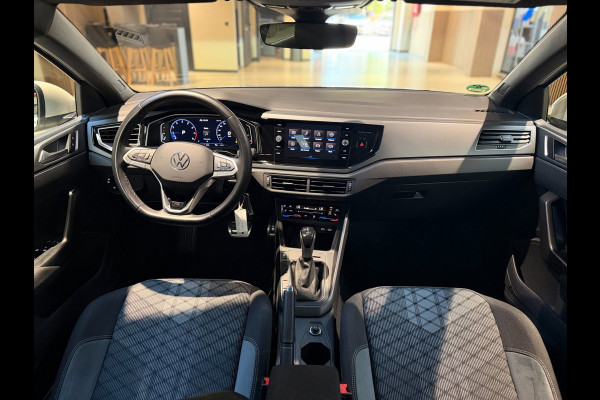 Volkswagen Taigo 1.0 TSI 3x R-Line |Pano|Virtual Cockpit|Carplay|LED|Stoelverwarming|