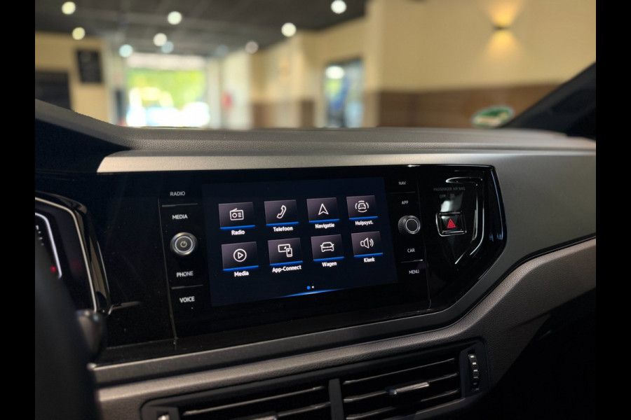 Volkswagen Taigo 1.0 TSI 3x R-Line |Pano|Virtual Cockpit|Carplay|LED|Stoelverwarming|