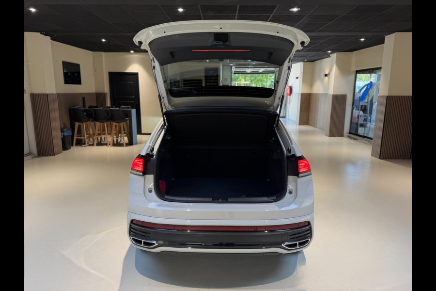 Volkswagen Taigo 1.0 TSI 3x R-Line |Pano|Virtual Cockpit|Carplay|LED|Stoelverwarming|