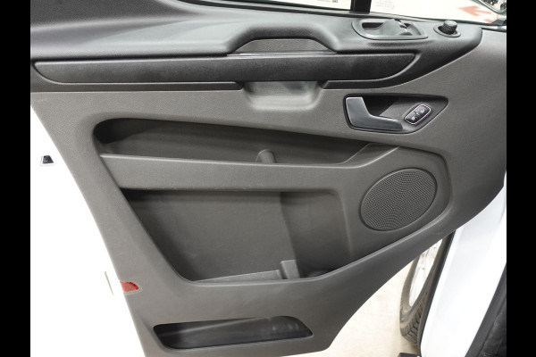 Ford Transit Custom 300 2.0 TDCI L2H1 Trend Dubbele Cabine Airco Cruise Control Bluetooth Navi Trekhaak