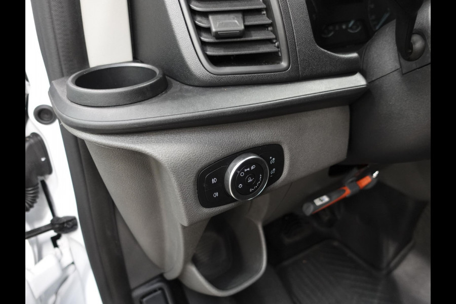 Ford Transit Custom 300 2.0 TDCI L2H1 Trend Dubbele Cabine Airco Cruise Control Bluetooth Navi Trekhaak