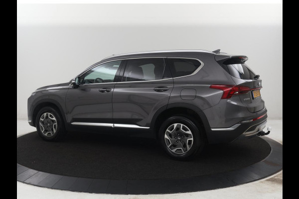 Hyundai Santa Fe 1.6 T-GDI HEV Comfort Smart Sky 7p | Panoramadak | Leder | Stoelverwarming | Adaptive cruise | Climate control | Carplay | Camera | Park assist | Trekhaak