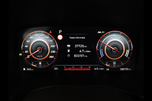 Hyundai Santa Fe 1.6 T-GDI HEV Comfort Smart Sky 7p | Panoramadak | Leder | Stoelverwarming | Adaptive cruise | Climate control | Carplay | Camera | Park assist | Trekhaak