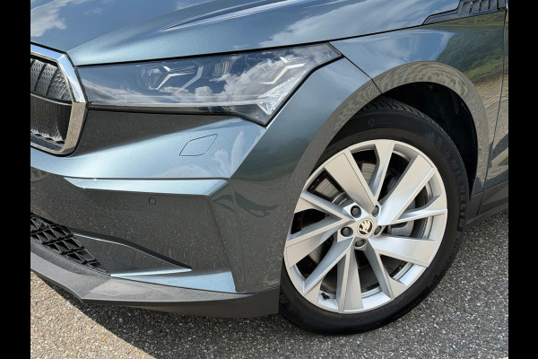 Škoda ENYAQ iV 80, panoramadak, electr bedienbare trekhaak, 1/2 lederen sportinterieur, achteruitrijcamera,vele opties1 e eigenaar