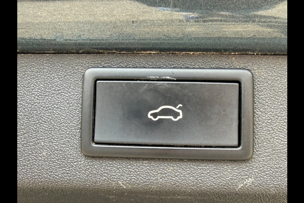 Škoda ENYAQ iV 80, panoramadak, electr bedienbare trekhaak, 1/2 lederen sportinterieur, achteruitrijcamera,vele opties1 e eigenaar