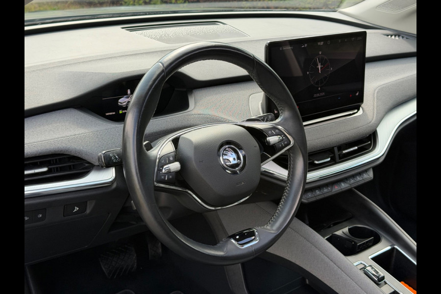 Škoda ENYAQ iV 80, panoramadak, electr bedienbare trekhaak, 1/2 lederen sportinterieur, achteruitrijcamera,vele opties1 e eigenaar