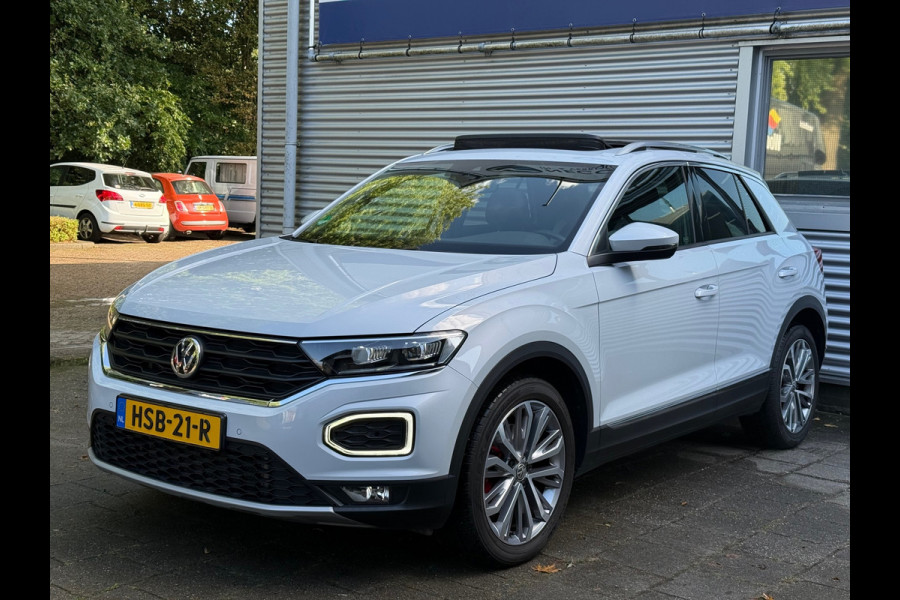 Volkswagen T-Roc 2.0 TSI 4Motion Sport l Pano l Virtual l Winterset l