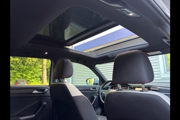 Volkswagen T-Roc 2.0 TSI 4Motion Sport l Pano l Virtual l Winterset l