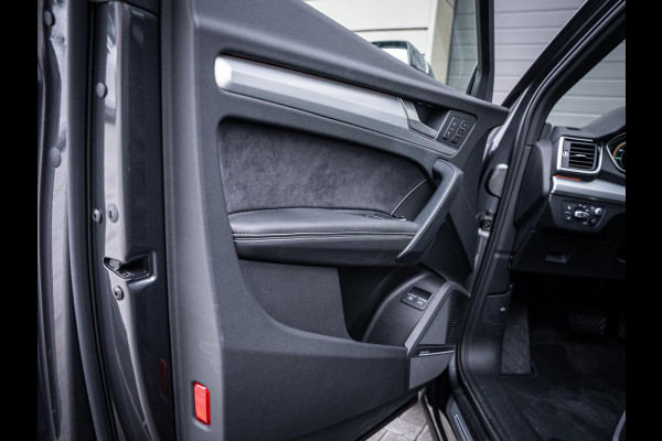 Audi Q5 55 TFSI e Competition - S-Line l Massage l Luchtv. l Pano l RS Seats