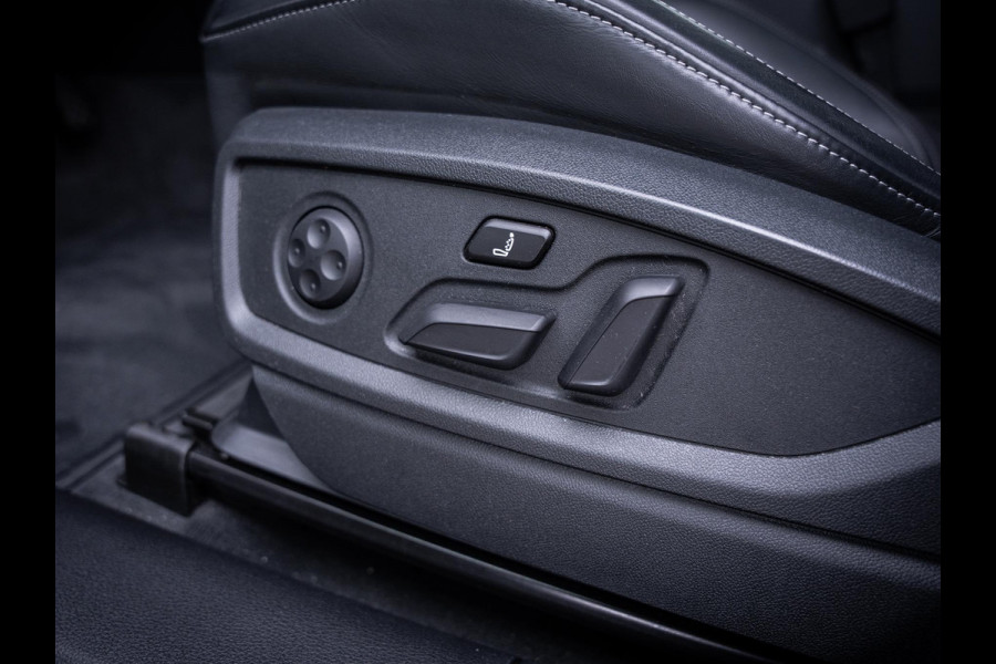 Audi Q5 55 TFSI e Competition - S-Line l Massage l Luchtv. l Pano l RS Seats