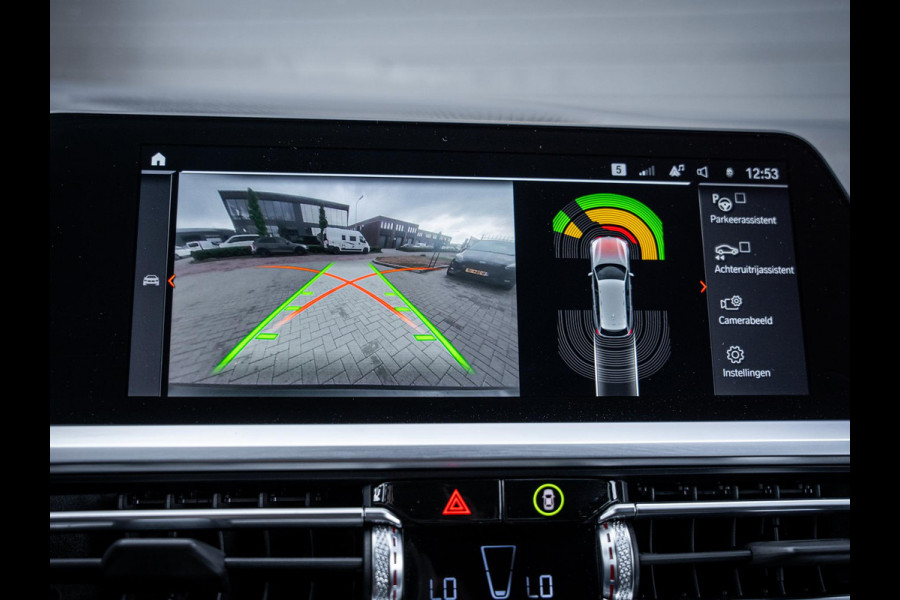 BMW 3 Serie Touring 330e High Executive - M-Sport l Laser l Pano l HUD l Memory