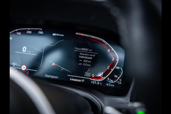 BMW 3 Serie Touring 330e High Executive - M-Sport l Laser l Pano l HUD l Memory