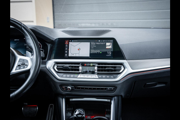BMW 3 Serie Touring 330e High Executive - M-Sport l Laser l Pano l HUD l Memory