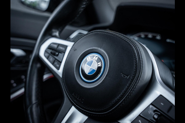 BMW 3 Serie Touring 330e High Executive - M-Sport l Laser l Pano l HUD l Memory