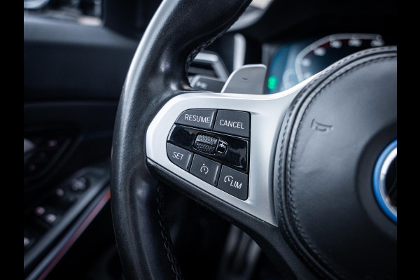 BMW 3 Serie Touring 330e High Executive - M-Sport l Laser l Pano l HUD l Memory