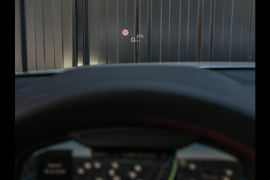 Audi Q7 60 TFSI e quattro Pro Line S Competition | Panoramadak | Carbon Interieur | Alcantara Hemel | 360 Camera | HUD | Bose | Massage + Ventilatie | Luchtvering | Soft Close | Memory Seats | Ambiance Interieur |
