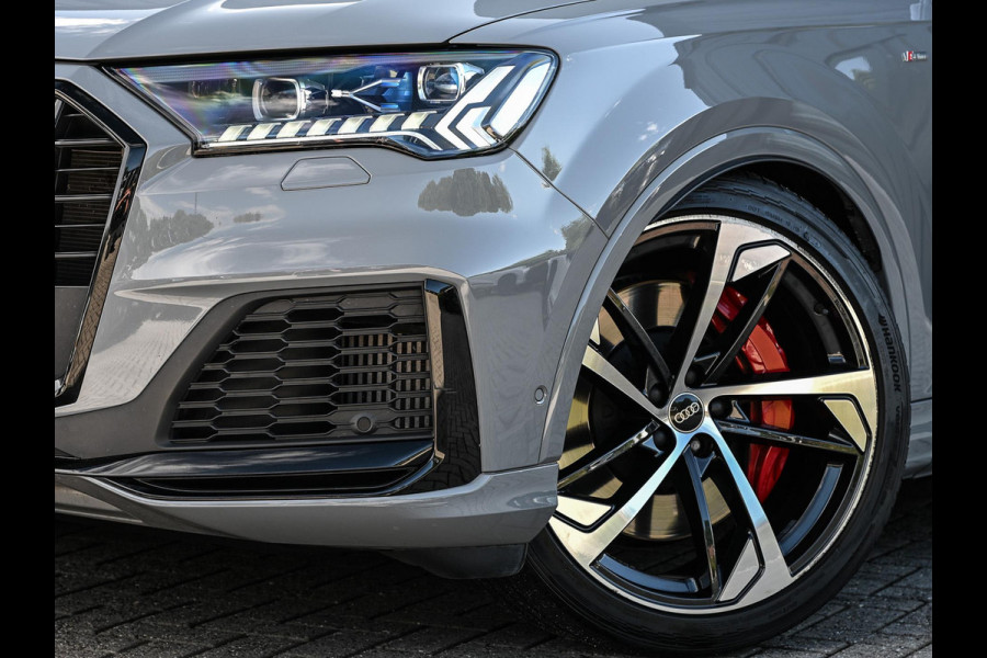 Audi Q7 60 TFSI e quattro Pro Line S Competition | Panoramadak | Carbon Interieur | Alcantara Hemel | 360 Camera | HUD | Bose | Massage + Ventilatie | Luchtvering | Soft Close | Memory Seats | Ambiance Interieur |