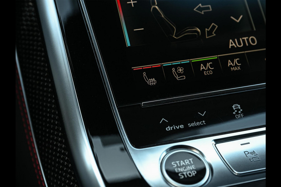 Audi Q7 60 TFSI e quattro Pro Line S Competition | Panoramadak | Carbon Interieur | Alcantara Hemel | 360 Camera | HUD | Bose | Massage + Ventilatie | Luchtvering | Soft Close | Memory Seats | Ambiance Interieur |